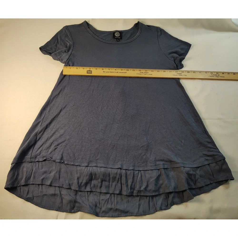 Bobeau Womens Blue Gray Short Sleeve Ruffle Hem Button Back Tunic Top Large
